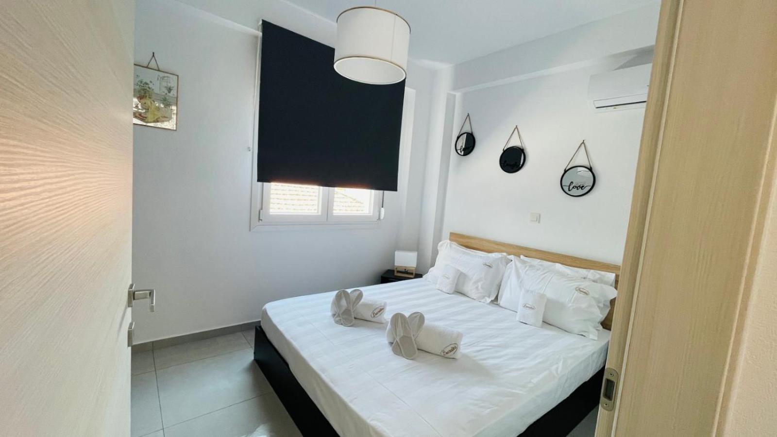 Athina Apartment โอฟรีนีออน ภายนอก รูปภาพ